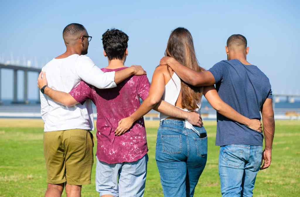 Polyamour : comprendre les relations amoureuses libres